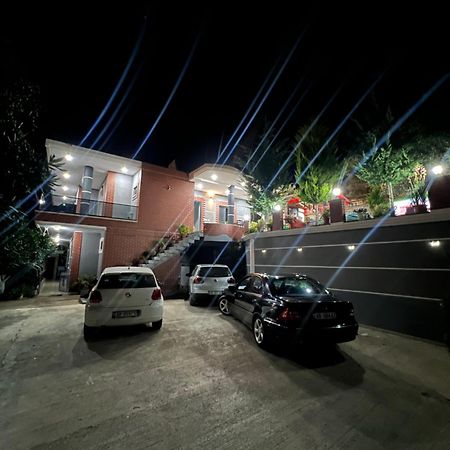 Villa Mehmeti Sarandë Exteriör bild