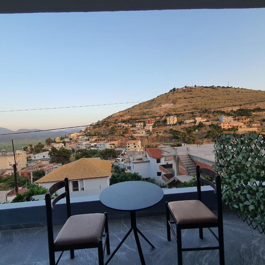 Villa Mehmeti Sarandë Exteriör bild