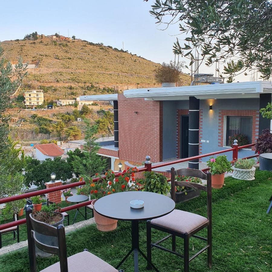 Villa Mehmeti Sarandë Exteriör bild