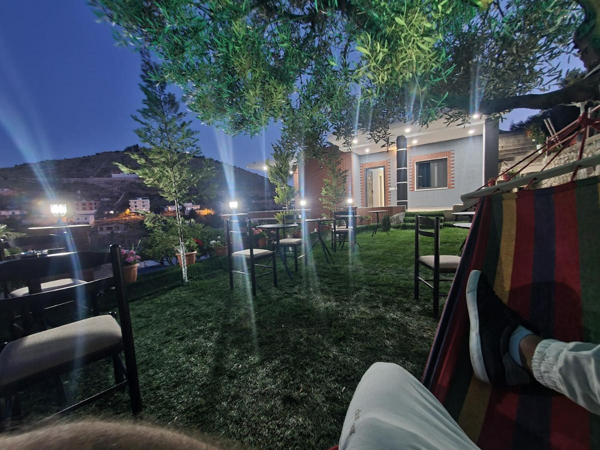 Villa Mehmeti Sarandë Exteriör bild