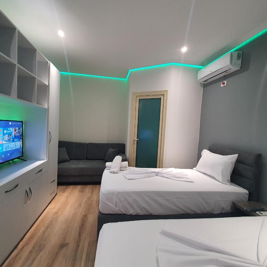 Villa Mehmeti Sarandë Exteriör bild