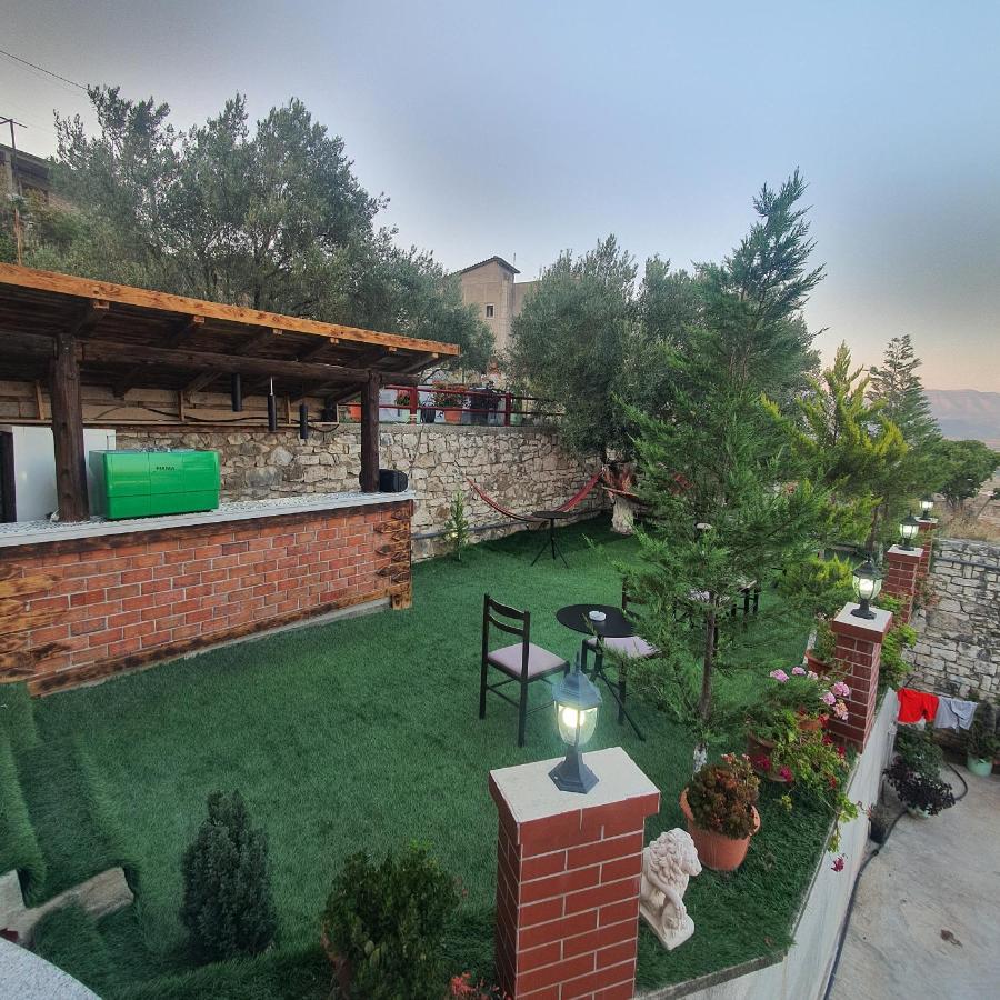 Villa Mehmeti Sarandë Exteriör bild