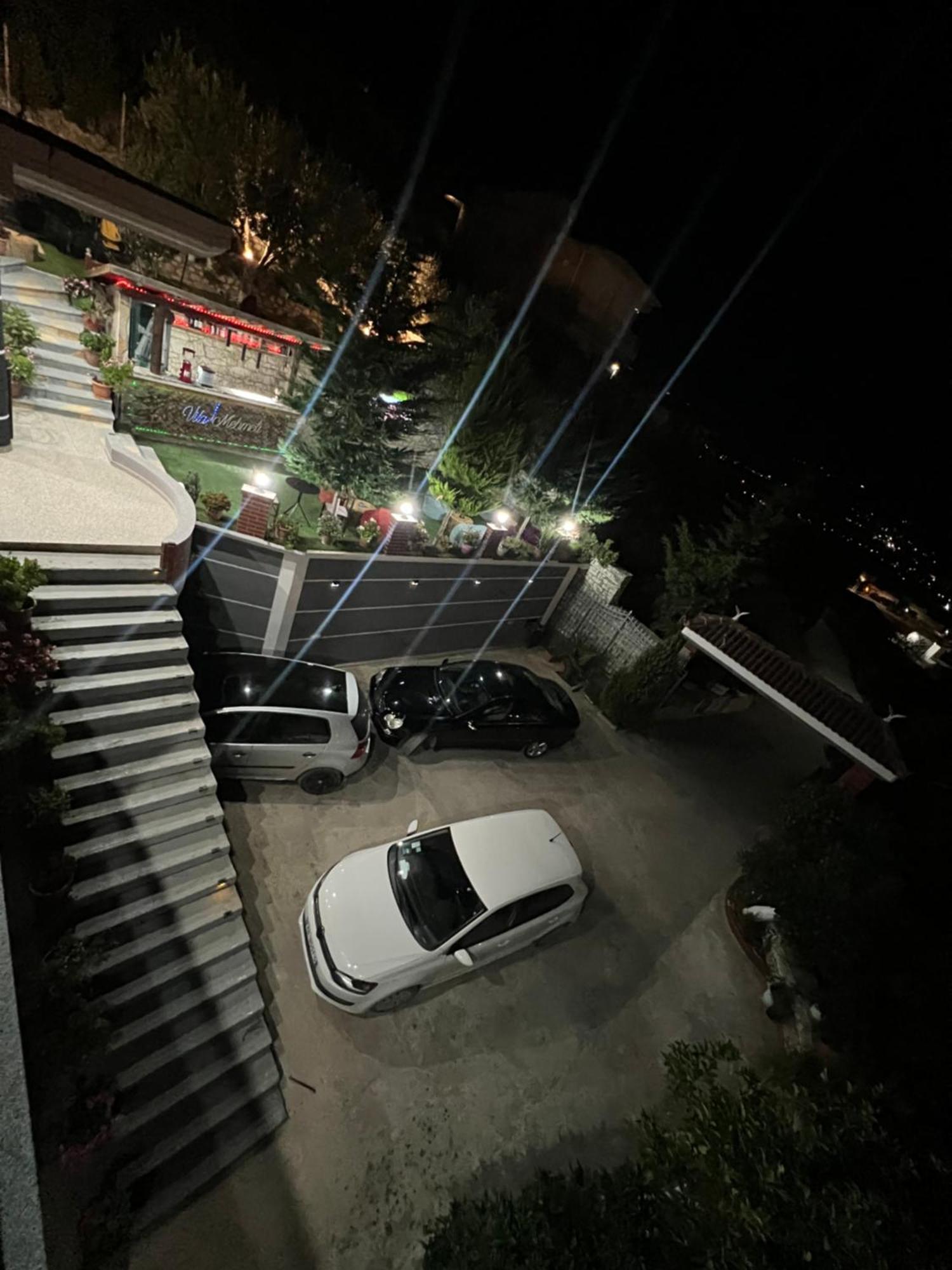 Villa Mehmeti Sarandë Exteriör bild